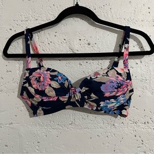 5/$25 Old Navy Womens Bikini Top S Blue Floral AT18